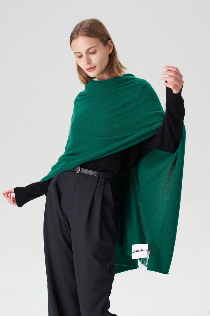 Pissenlit Pure Cashmere Travel Wrap in Kelly Green