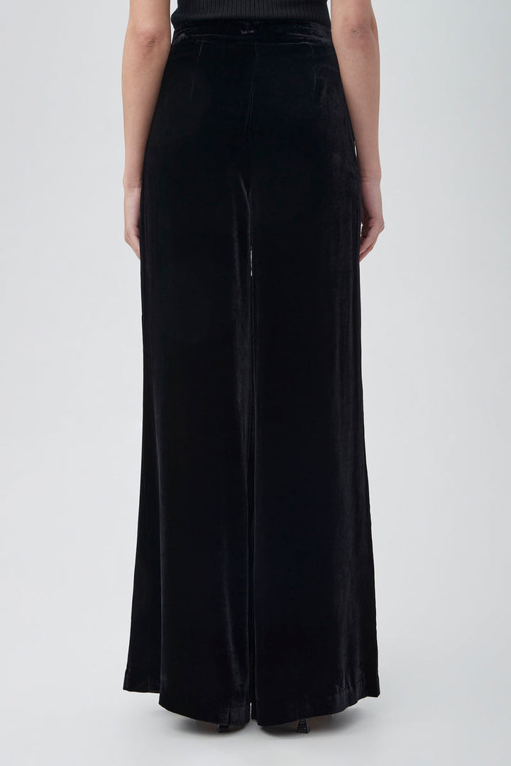 Trina Turk Saige Pant in Black