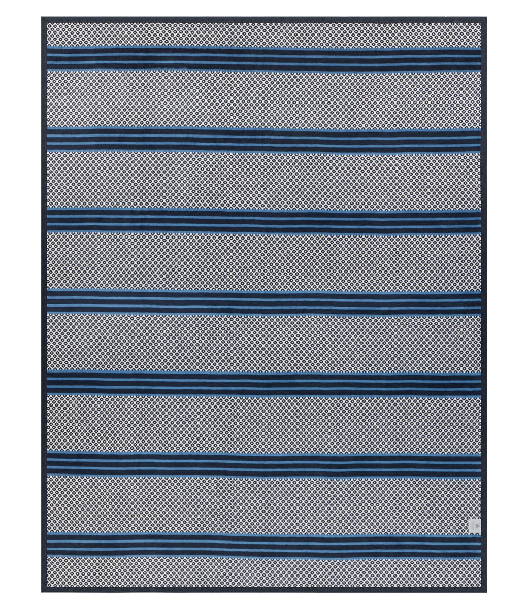 ChappyWrap Captain's Classic Midnight Navy Blanket: Original