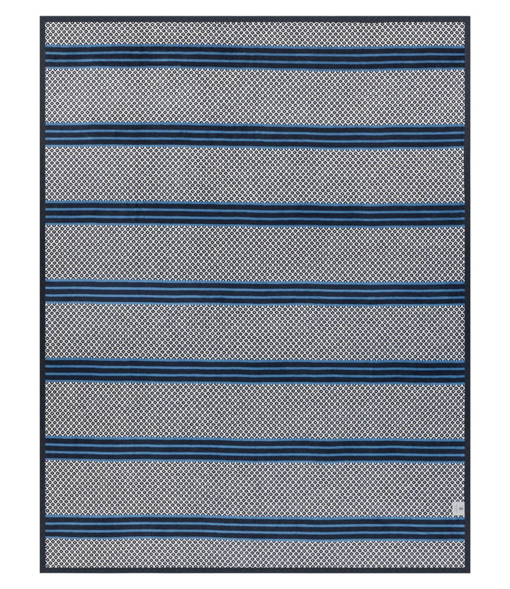 ChappyWrap Captain's Classic Midnight Navy Blanket: Original