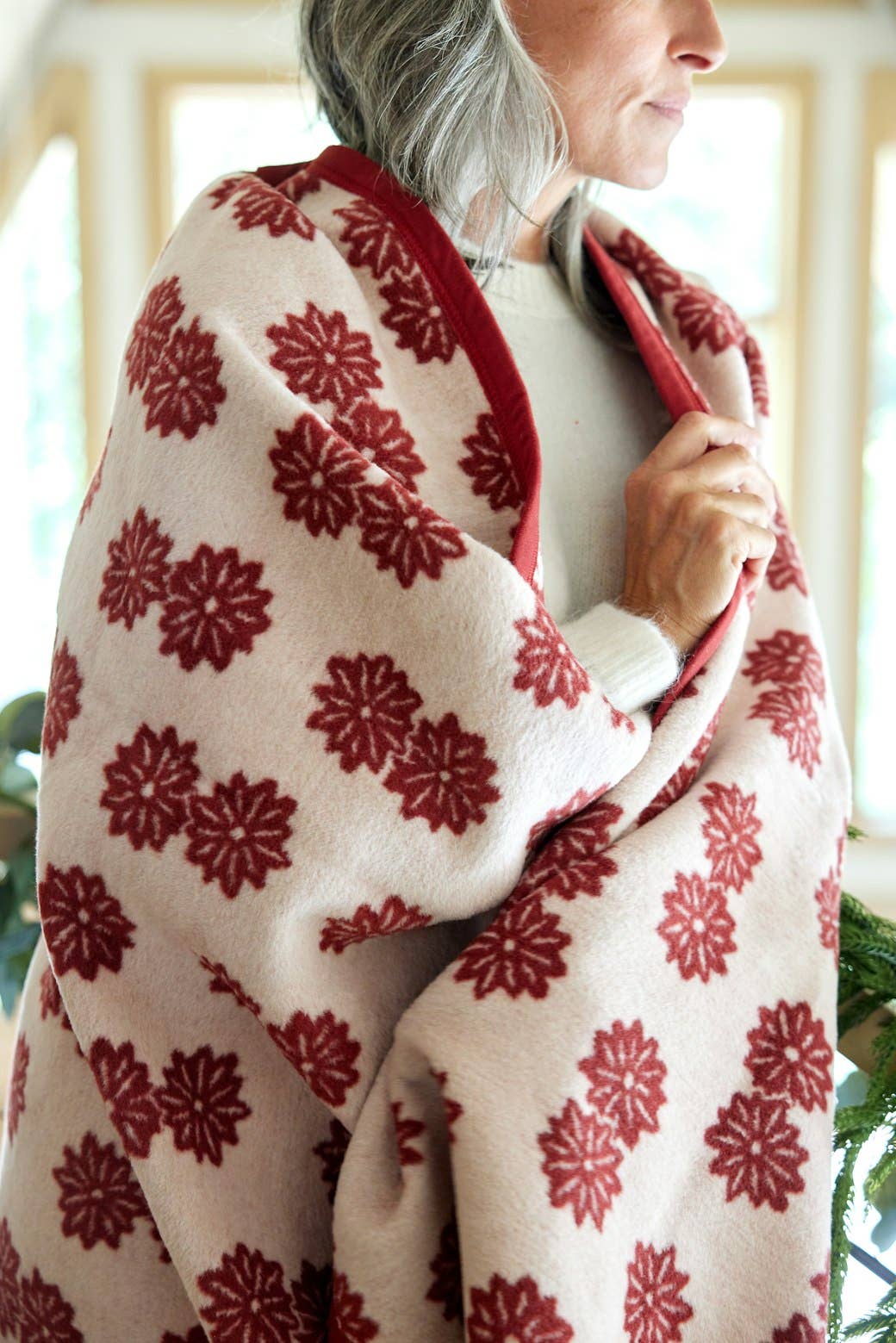 Chappywrap Winter Blooms Blanket: Original