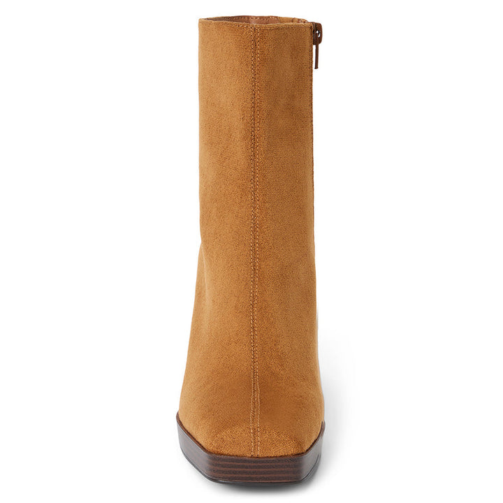 Matisse Duke Platform Boot in Tan