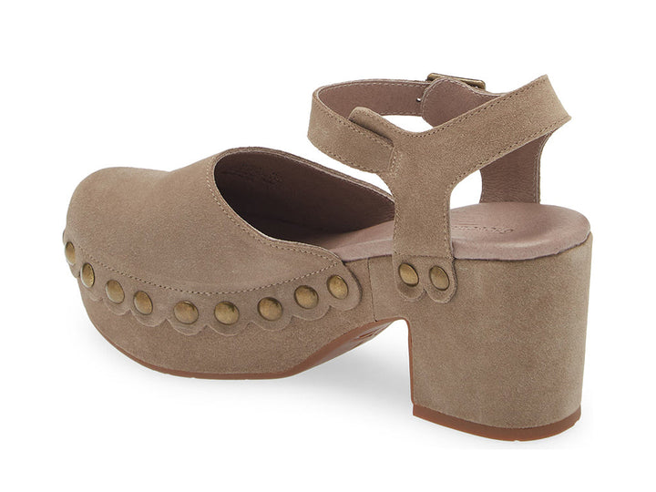 Chocolate Blu Garvey Platform Shoe in Taupe Suede